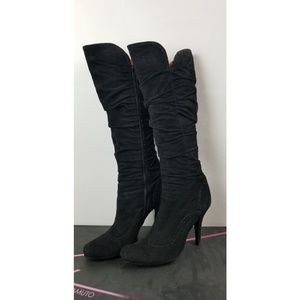 VINCE CAMUTO "Ema" Slim Calf Suede Ruched Boot - Black 6.5M